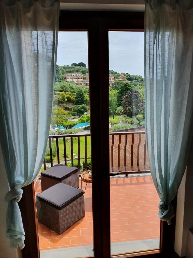 La Casa Del Pittore Anna House ليريسي المظهر الخارجي الصورة
