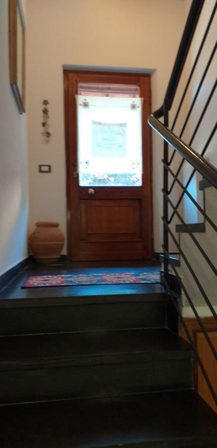 La Casa Del Pittore Anna House ليريسي المظهر الخارجي الصورة